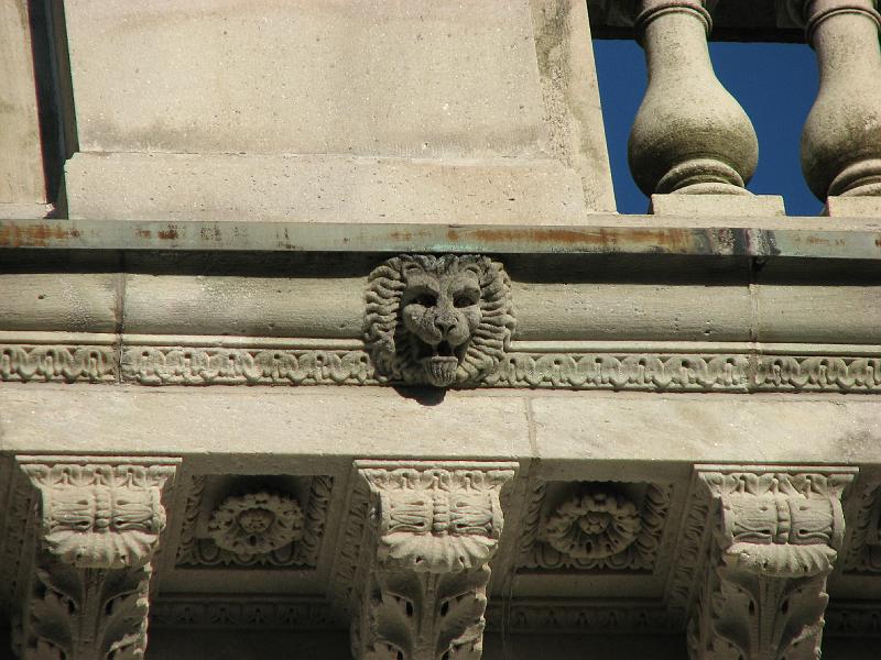 2008-10-12_Tiverton_Newport_Mansions 074.jpg